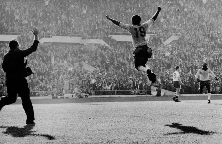 Brazilian player Zito celebrates scoring the second goal for Brazil during the 1962 World Cup final in Santiago, Chile. Brazil beat Czechoslovakia 3-1.   (Photo by Keystone/Getty Images)